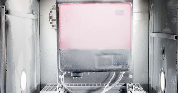 Sunny Boy in the cold chamber
