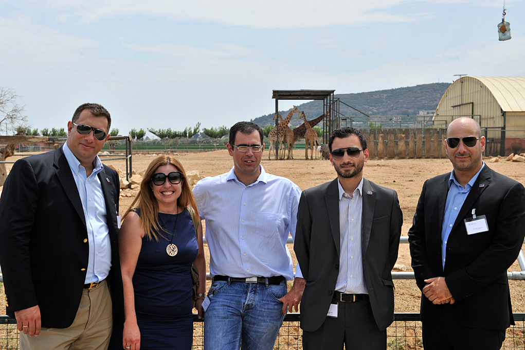 SMA employees: General Manager Haris Christidis; Marketing Director Vicky Zervoudi; Georgios Paparoupas Service Engineer; Project Manager Dimitrios Kyriakopoulos; Service Director of the Athens Zoo Michalis Panagiotou.